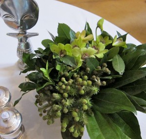 Flower Arragement Qunu Grill